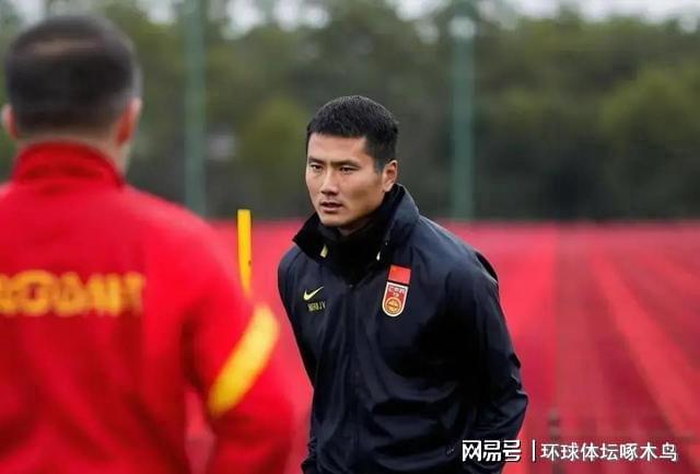 阿斯:维尼修斯无比幸运,他在皇马遇到了三位卓越的主教练
